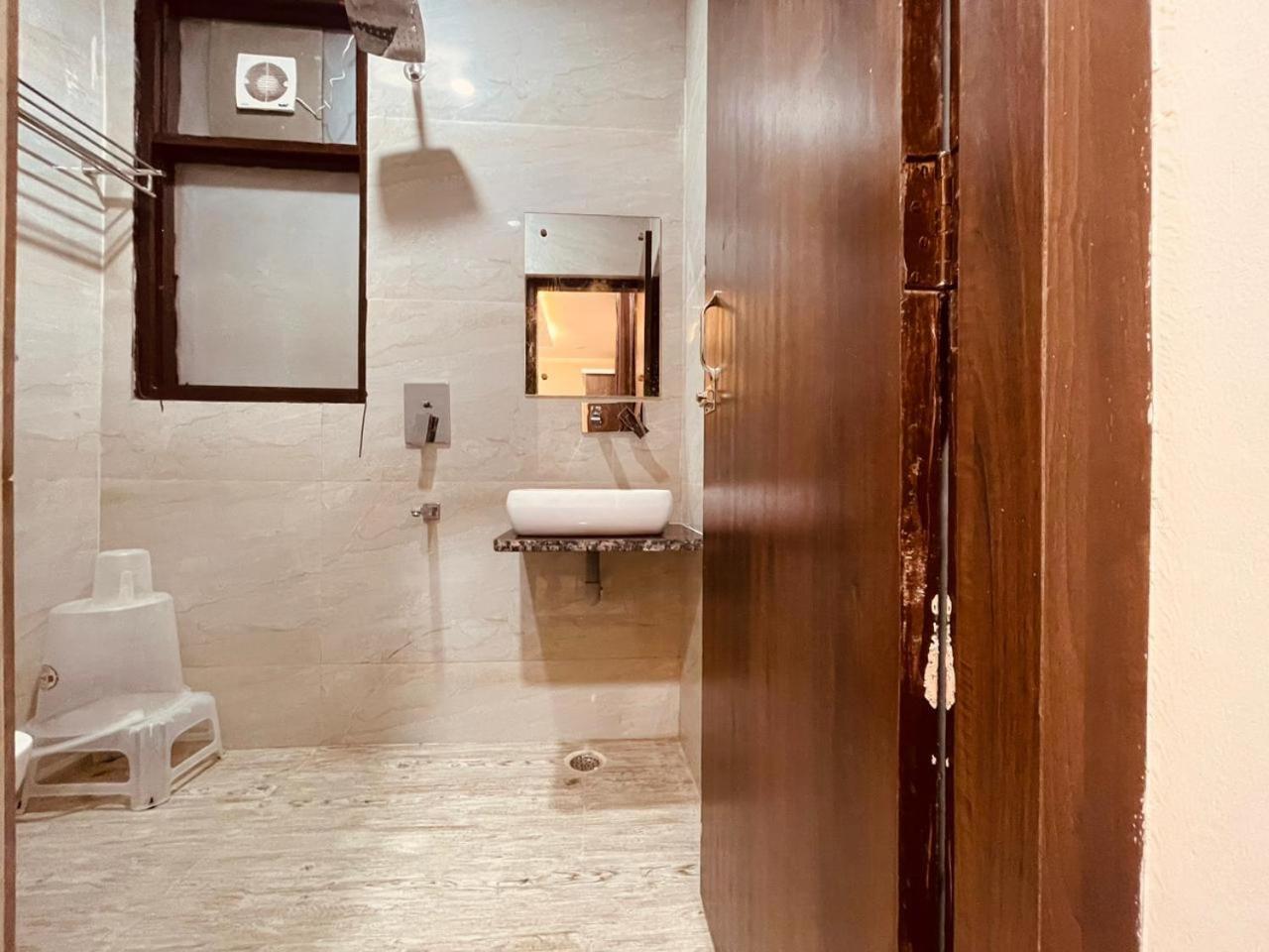 Wooibhotels The Divine Ganga ハリドワール エクステリア 写真